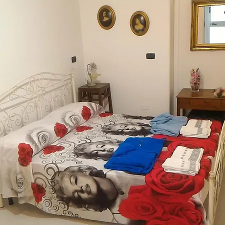 فندق مبيت وإفطار La E' Bella *